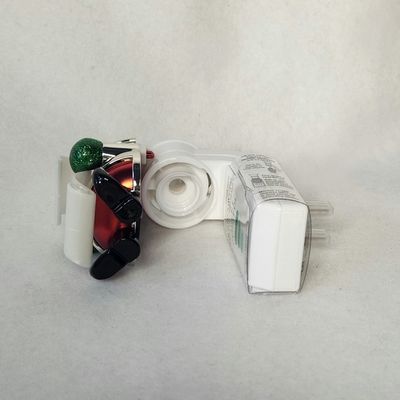 Bath And Body Nice List Gnome Wallflower Scent Control - Picture 4 of 8